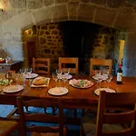 فندق مبيت وإفطار Le Petit Chateau Du Villard Le Malzieu-Forain