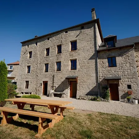 Le Petit Chateau Du Villard Bed & Breakfast Le Malzieu-Forain
