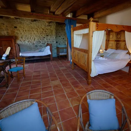 Le Petit Chateau Du Villard Bed & Breakfast