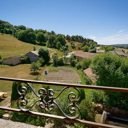 Bed & Breakfast Le Petit Chateau Du Villard 3*